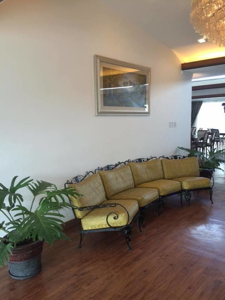 טגאיטאי Vista Real Hotel מראה חיצוני תמונה